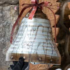 Grande Holiday Bell Image 2