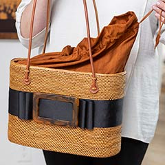 Jacqueline Handbag Image 4