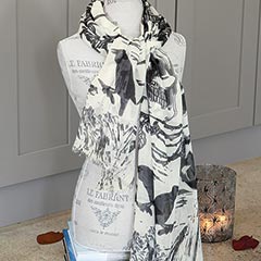 Raven Noir Scarf Image 1