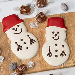 Twelve Snowman Cookies Image 2