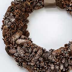 Snowy Pinecone Wreath Image 3