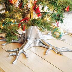 Artisan Metal Tree Stand Image 1