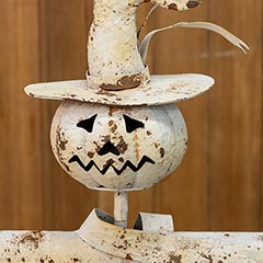 Spectral Metal Scarecrow Image 3