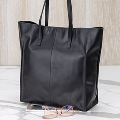 Obsidian Leather Tote Image 4