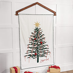 Regal Tannenbaum Tapestry Image 1