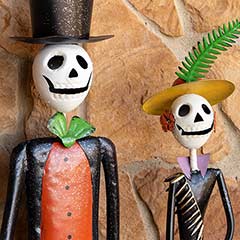 Dia De Muertos Couple Image 3