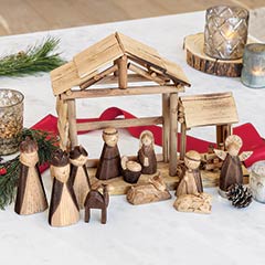 Artisan Nativity Set Image 1