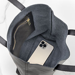 Jett Leather Tote Image 3