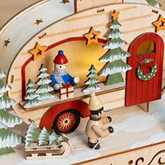 Lit Holiday Cocoa Trailer Image 2